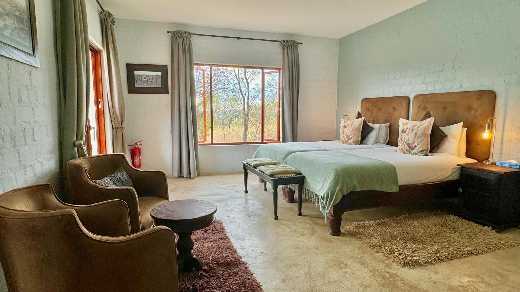 River Crossing Lodge Windhoek Extérieur photo