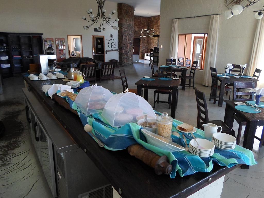 River Crossing Lodge Windhoek Extérieur photo